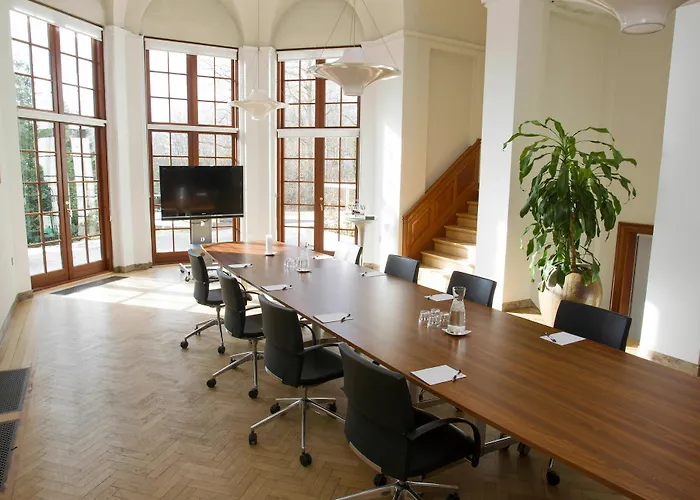 Hotel Comwell Borupgaard 4*